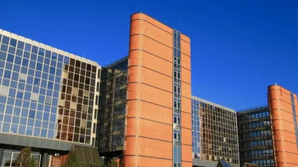 A LOUER Le Havre Centre ville a deux pas de la gare. Plateau de bureaux d'une surface d'environ 101,31 m2 en open space et 1 salle de réunion. 2 accès parkings - Offre immobilière - Arthur Loyd